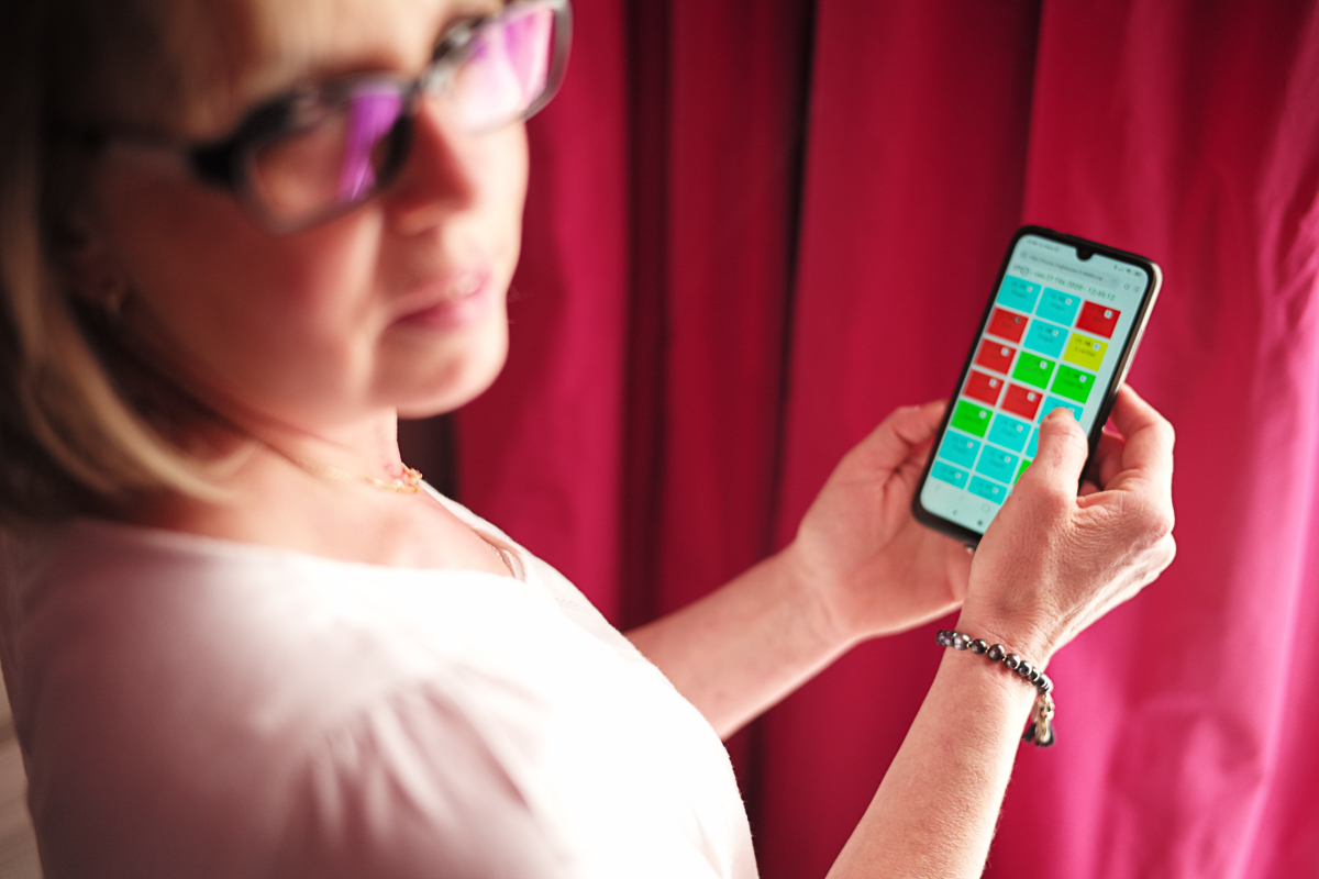 OneTouch360 smartphone