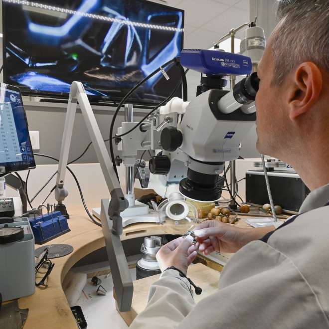 Haute joaillerie : un secteur qui recrute et qui forme